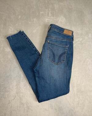 Hollister High-Rise Super Skinny Distressed Raw Hem Jeans Size 9R W29 L28